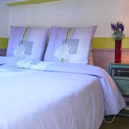 Chambre D'Hote La Maison Du Petit Canard Marseille Exteriör bild